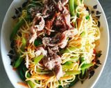 Hình bước làm 2 của món Mì xào