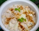 A picture of step 4 of Five ingredients alu pakoriyan.