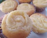 Foto del paso 4 de la receta: Crema Pastelera Sin Balanza Para La Rosca, Facturas