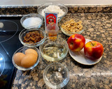 Foto del paso 1 de la receta: Bizcocho de manzana, nueces, pasas y ron