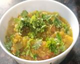 A picture of step 3 of Lauki ki sabzi.