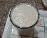 A picture of step 1 of Banana oats smoothie.