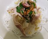 Foto langkah ke 4 dari resep Soto dan Sup Ayam Kampung ala Pak Min Klaten.