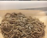 Foto del passaggio 2 della ricetta Tagliatelle al caffè con crema di pistacchi