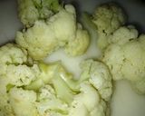 ফুলকপির পকোড়া। Cauliflower pakoda.. রেসিপির ধাপ 1 ছবি