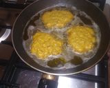 A picture of step 8 of Chicken pancakes.