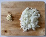 A picture of step 1 of Shrimp Curry.