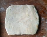 A picture of step 2 of Grilled stuffed paratha.