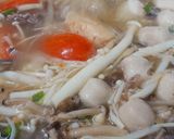 Hình bước làm 7 của món Lẩu đầu cá hồi nấu măng chua