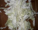 Foto del paso 1 de la receta: Coll salteada con cebolla y salsa ali oli