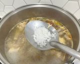 รูปขั้นตอนการทำที่ 4 ของ ต้มยำไก่บ้าน