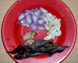 Foto langkah ke 2 dari resep Cumi Asin Kacang Panjang.