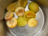 سس زرد آلو Apricot sauce