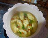 Foto langkah ke 3 dari resep Sup bola-bola nasi ayam kids friendly.