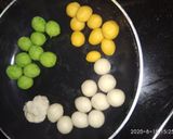 A picture of step 3 of Tri colour modak.