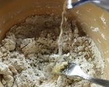 Foto del paso 1 de la receta: Masa para tartas o pizza (con harina integral)