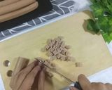 Foto langkah ke 1 dari resep Roti goreng isi ragout sosis keju.