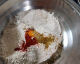 A picture of step 1 of Rice Thepla.