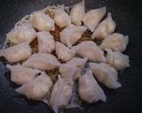 Foto langkah ke 8 dari resep Gyoza.