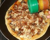 Foto langkah ke 8 dari resep Pizza Teflon Homemade.