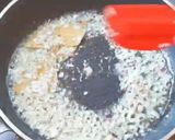 A picture of step 4 of Rich & Creamy Onion Capsicum masala.