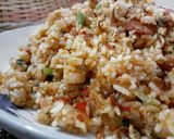 Foto langkah ke 9 dari resep Nasi Goreng Special BaSis (Baso&Sosis).