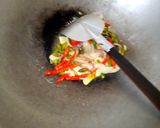 Foto langkah ke 2 dari resep Tumis oyong kuah.