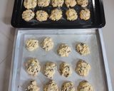 Foto langkah ke 3 dari resep Vanila Chocochips Cookies (Simple Renyah).
