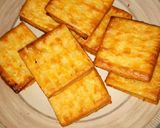 Foto langkah ke 4 dari resep Crackers Tape.
