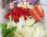 Foto langkah ke 3 dari resep Ayam Suwir Kecap.