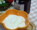 A picture of step 4 of Rich Vanilla Yogurt.