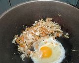 Foto langkah ke 2 dari resep 39. Nasgor mawut ikan asin.