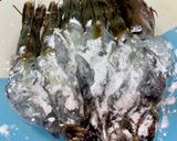รูปขั้นตอนการทำที่ 1 ของ กุ้งทอดซอสมะขาม