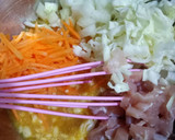 Foto langkah ke 2 dari resep Telur Dadar Sayur (Anti GTM).