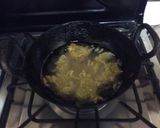 A picture of step 3 of Lacha Pakora.
