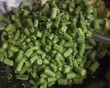 A picture of step 2 of Dry Potato-French Beans.