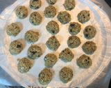 Foto del paso 3 de la receta: Galletas de avena saludables con chips de chocolate