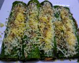 Foto del paso 6 de la receta Mozzarella y cheddar en rollo de espinaca y albahaca!