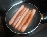 Foto del paso 1 de la receta: Hot Dogs con Ensalada de Col y Papas Fritas