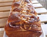 Foto del paso 23 de la receta: Brioche hojaldrado caramelizado con speculoos y almendras