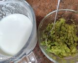 A picture of step 1 of Kefir yogurt salad.