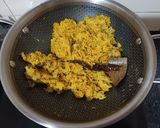A picture of step 5 of Pepper Ghanto (Grated Green Papaya with Potato).