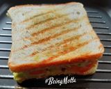 A picture of step 5 of Hummus Grill Sandwich.