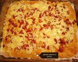 Pas rețetă Pizza cu mortadela și cașcaval 4 fotografie
