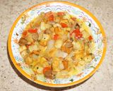 Foto del paso 2 de la receta: Tortilla de papas con longaniza