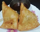 A picture of step 7 of Peas & Potato Stuffed Samosa.