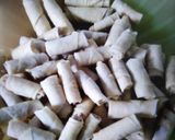 Foto langkah ke 2 dari resep Sumpia abon ayam.