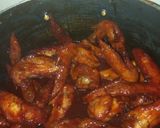 A picture of step 5 of Spicy (mild) chicken wings.