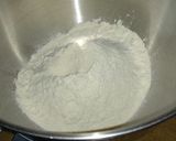 Színes-ízes kenyérkoszorú recept fázis 1 fotója