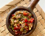 Foto langkah ke 4 dari resep Sambal Daun Jeruk.